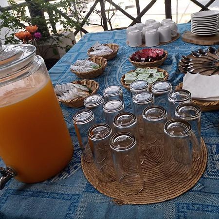 Mio Tulum Hotel Boutique المظهر الخارجي الصورة A typical breakfast in Morocco